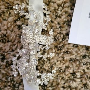 Wedding hair accessory